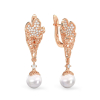 Gold Earring With White Pearl