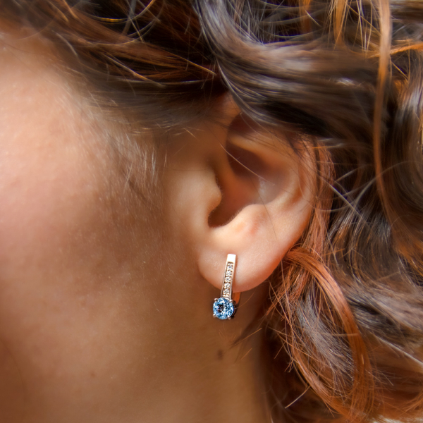 Gold Earrings With Topaz