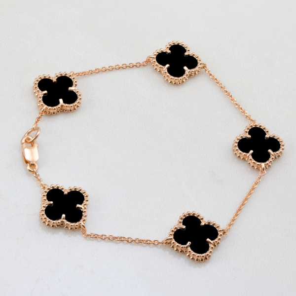 Gold Bracelet Clover With Onyx