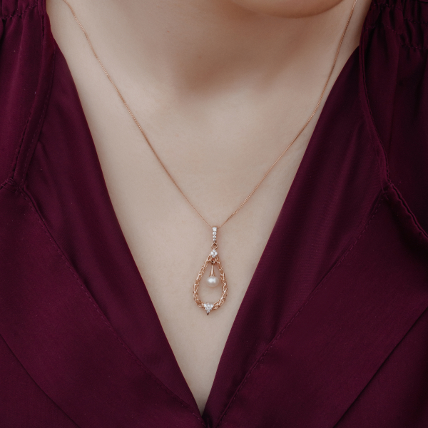 Pearl Drop Rose Gold Pendant